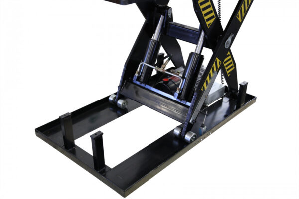 Elektrisk løftebord 1300 x 800 mm med 3000 kg kapacitet