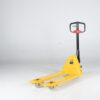 Quicklifter-PL-2000-A1-Palleløfter-1150-SN-1 Quicklifter PL 2000 A1 – 2500kg med 1150mm gafler og nylonhjul